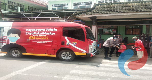 Permalink ke Mobil Gerai Vaksin Presisi Polres Bangkalan Beroperasi