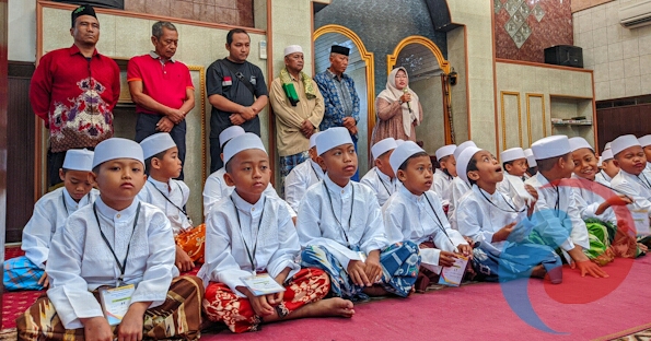 Permalink ke Wujudkan Ramah Umat, Masjid Waqofiyah Temu Prambon Adakan Khitanan Massal