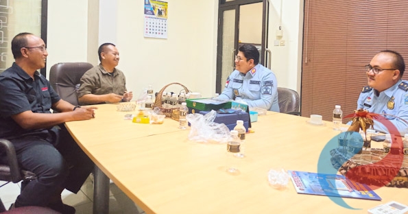 Permalink ke Kepala Kantor Imigrasi Tanjung Perak Silaturahmi ke PWI Jatim